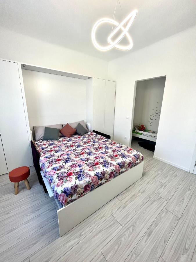 Marghespace Zona Stazione Centrale Appartamento Con Letto Matrimoniale E Bagno Milano Esterno foto