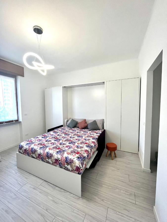 Marghespace Zona Stazione Centrale Appartamento Con Letto Matrimoniale E Bagno Milano Esterno foto